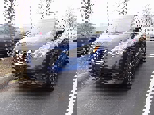 Used 2020 Nissan Kicks SV w/ Exterior Package