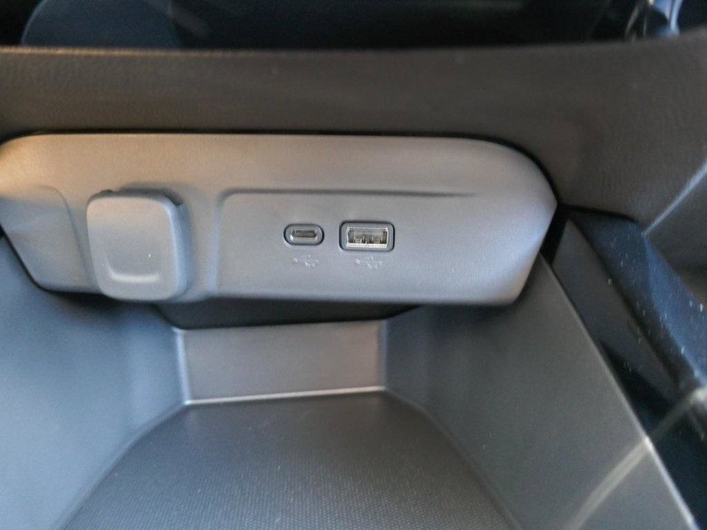 New 2026 Chevrolet Trax LT w/ LT Convenience Package image 15