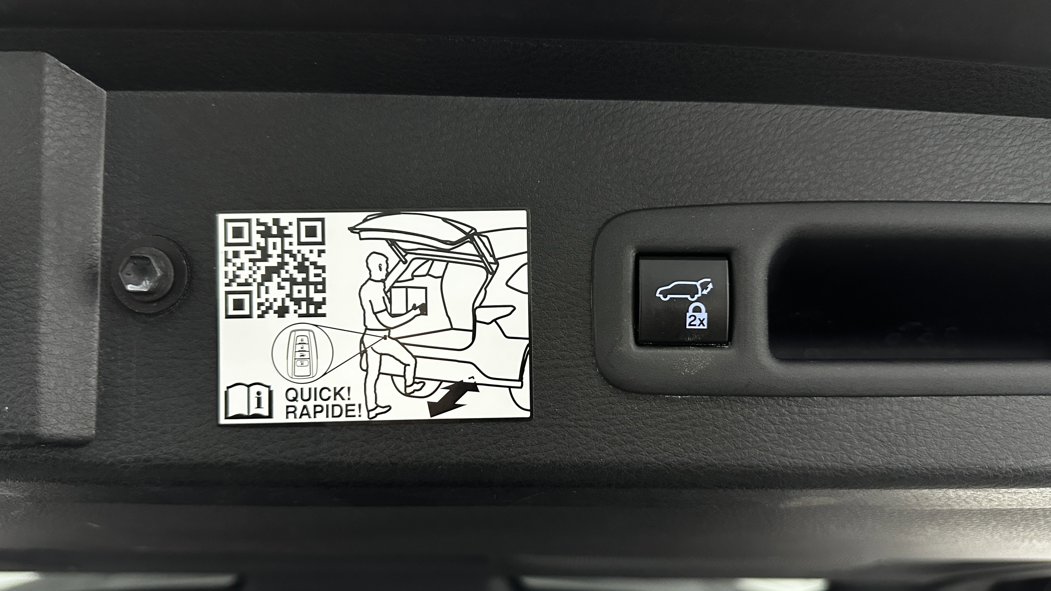 Used 2021 Toyota Sienna XLE image 34