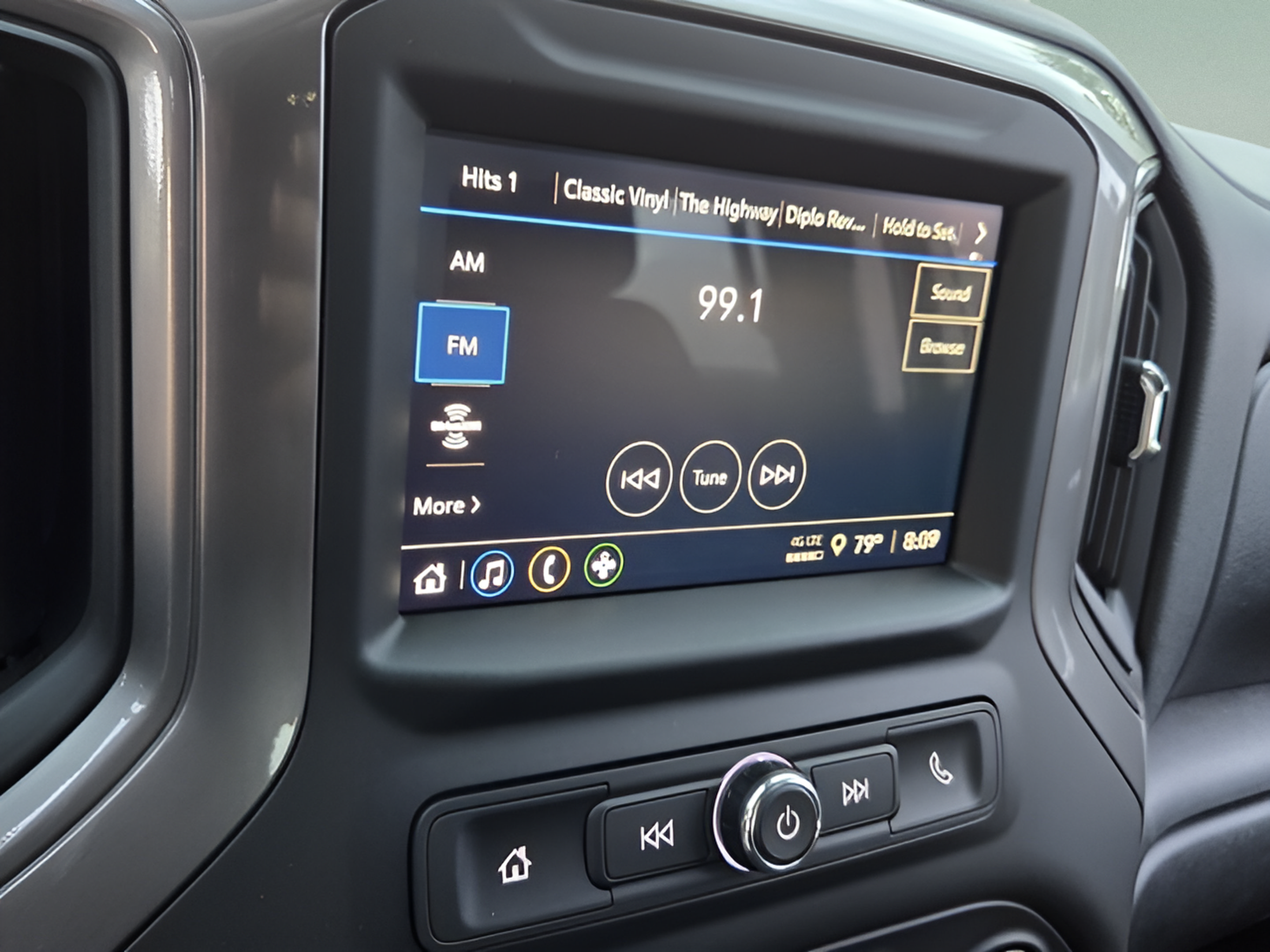 New 2026 Chevrolet Silverado 1500 Custom AWD/4WD image 23