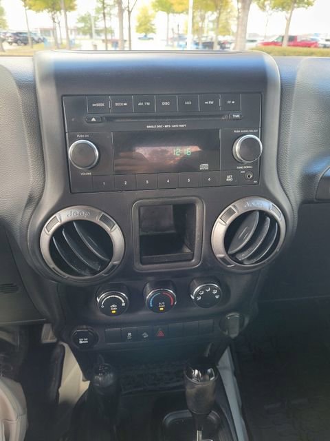 Used 2017 Jeep Wrangler Sport image 17