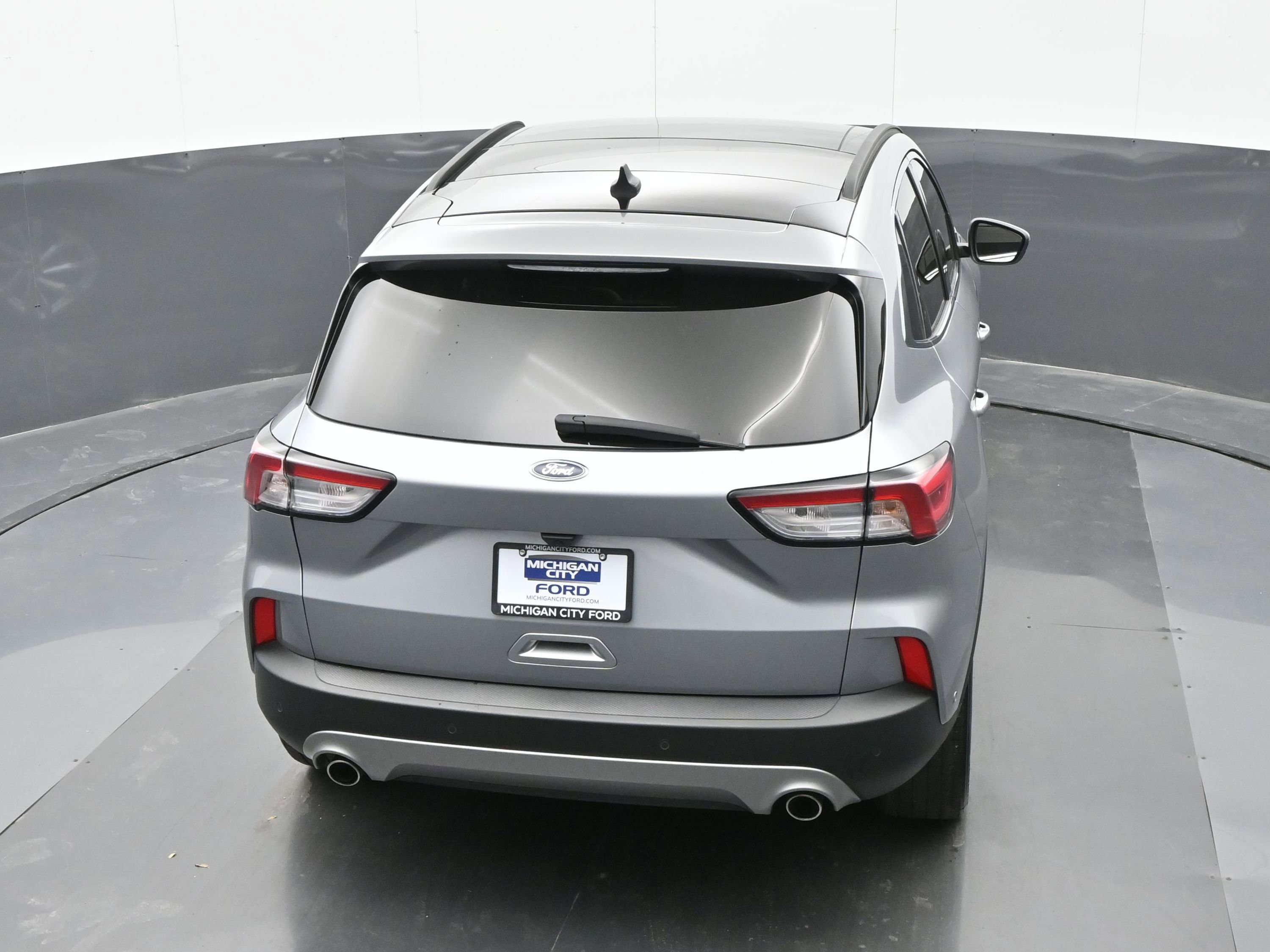 Used 2022 Ford Escape Titanium w/ Titanium Elite Package image 35