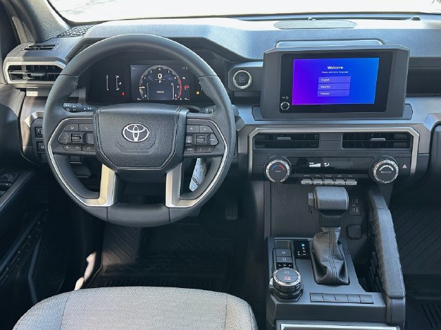 Certified 2025 Toyota 4Runner SR5 AWD/4WD image 10