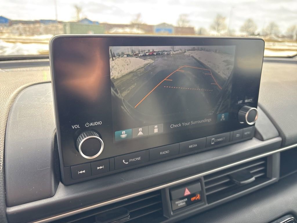 Used 2025 Honda Pilot Sport image 23