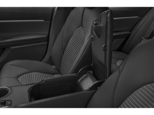 Used 2021 Toyota Camry SE FWD image 14