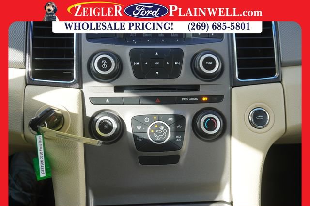 Used 2018 Ford Taurus SE image 19