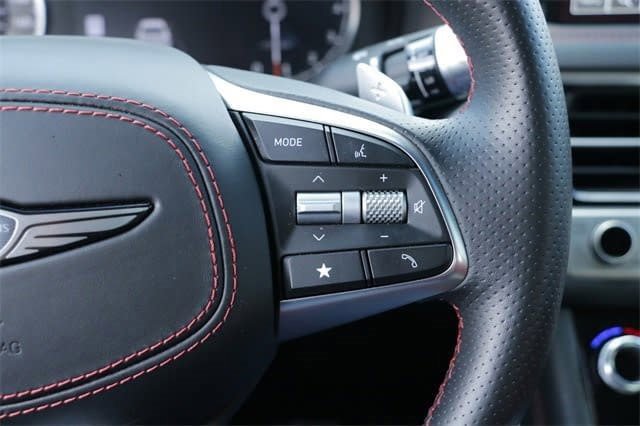 Used 2025 Genesis G70 3.3T Advanced w/ Sport Prestige Package image 13