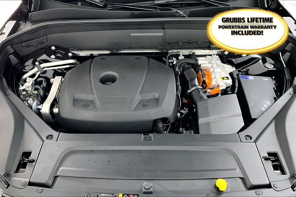 New 2026 Volvo XC90 T8 Core image 34