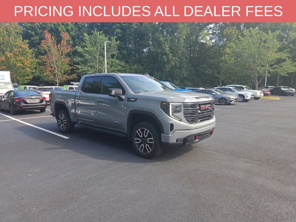 Used 2024 GMC Sierra 1500 AT4 w/ Technology Package AWD/4WD image 1