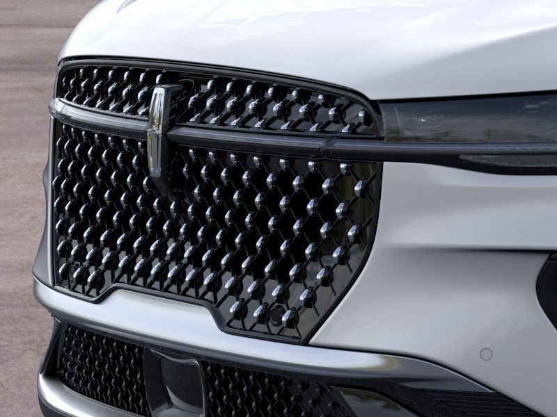 New 2026 Lincoln Nautilus Premier AWD/4WD image 17
