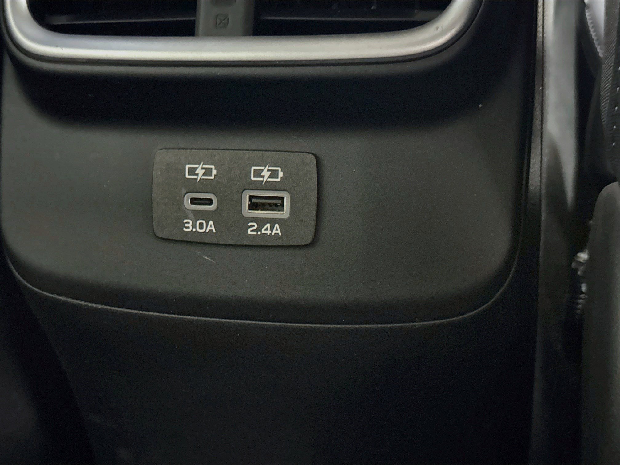 Used 2023 Subaru Outback Premium AWD/4WD image 42
