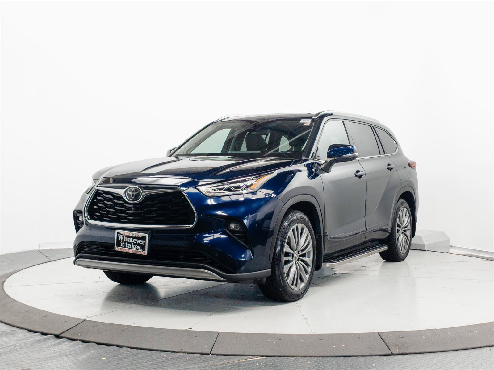 Certified 2020 Toyota Highlander Platinum AWD/4WD image 3