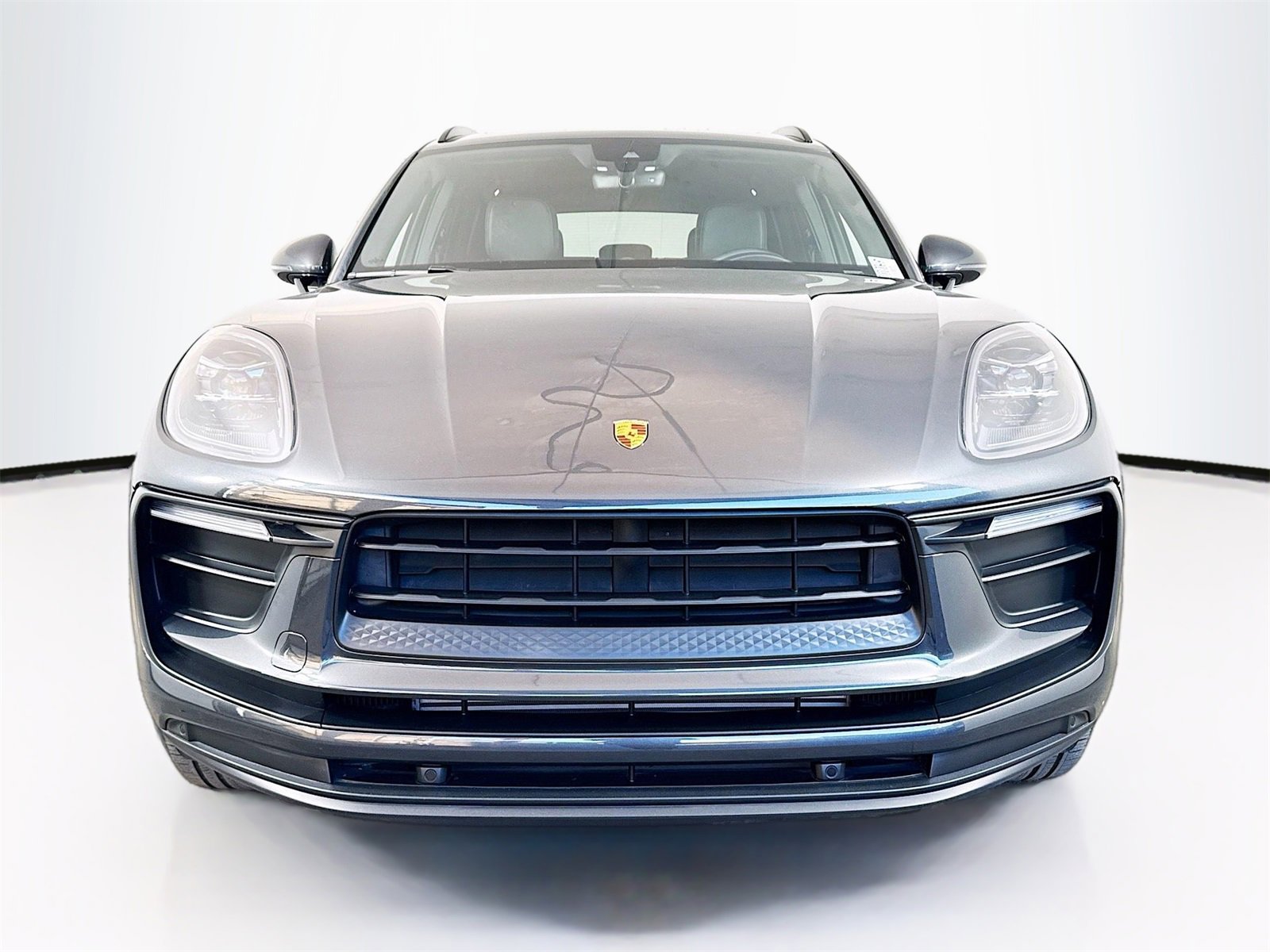 Used 2022 Porsche Macan image 6