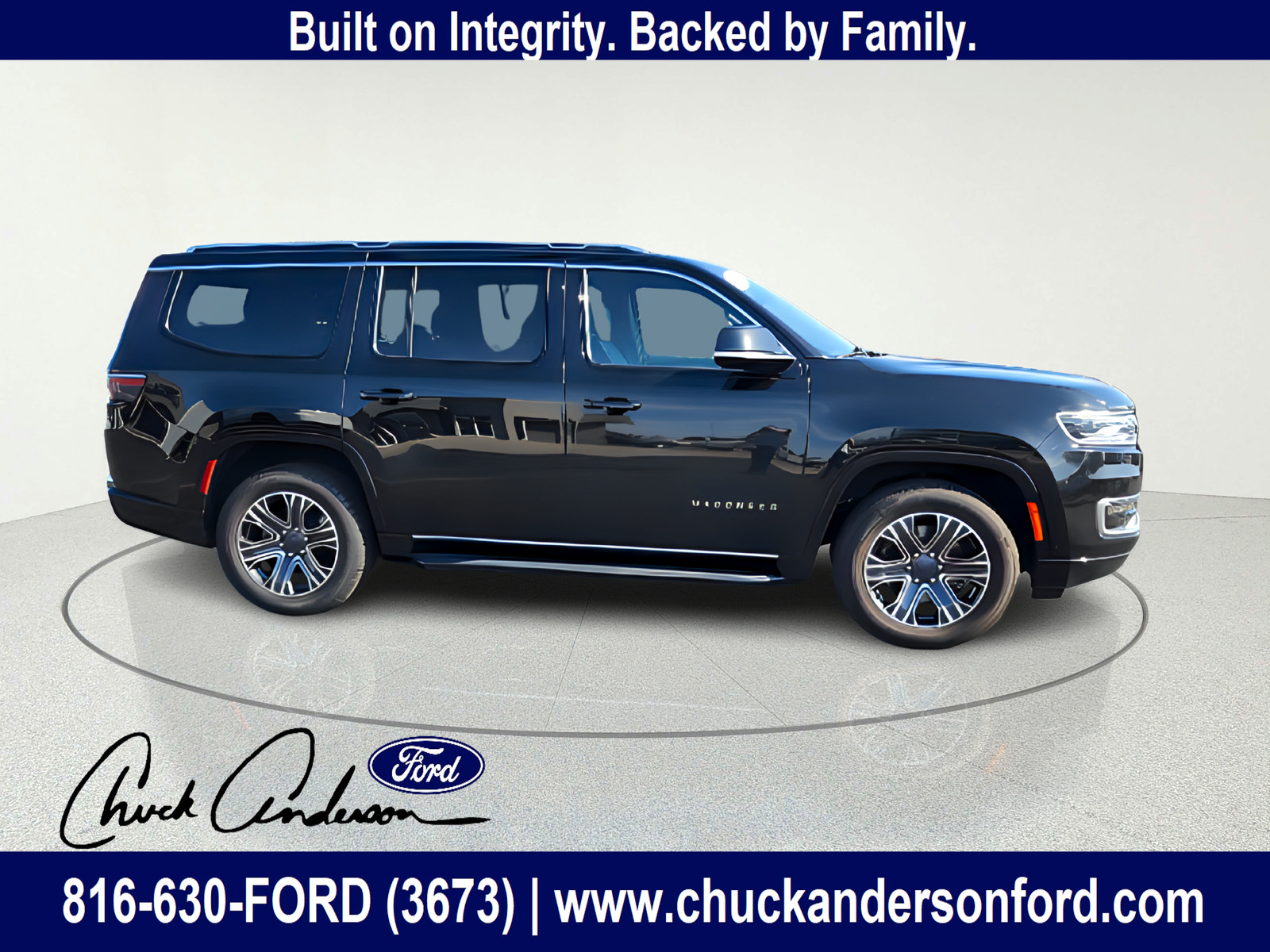 Used 2023 Jeep Wagoneer Series II AWD/4WD image 10