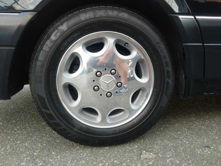 Used 1996 Mercedes-Benz S 320 image 38