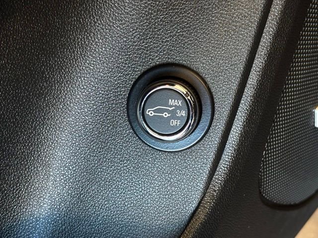 Used 2023 Chevrolet Blazer RS w/ Enhanced Convenience Package FWD image 14