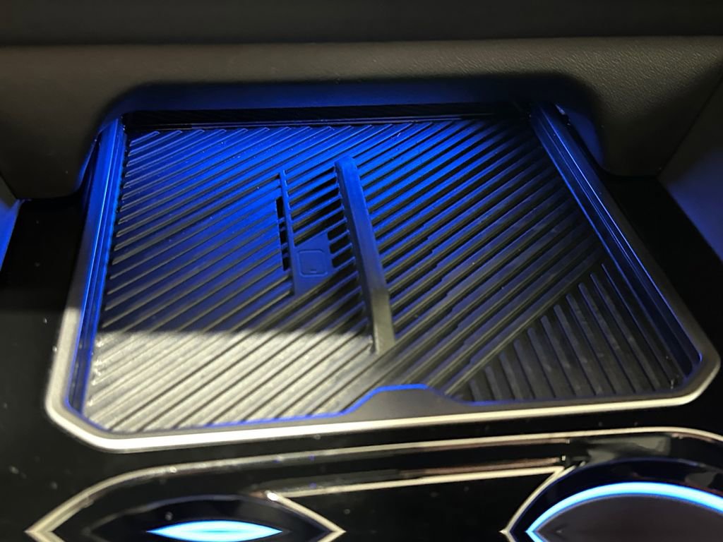 Used 2025 BMW M5 Touring image 23