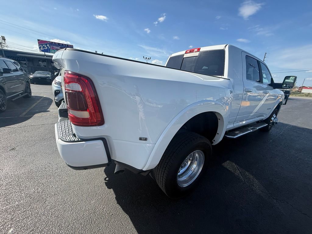 Used 2023 RAM 3500 Limited image 3