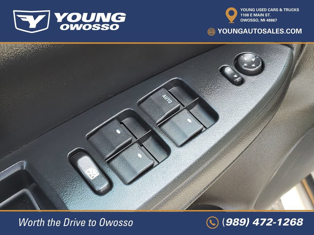 Used 2012 Chevrolet Impala LT FWD image 18