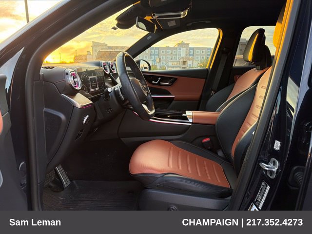 Used 2023 Mercedes-Benz GLC 300 4MATIC image 9