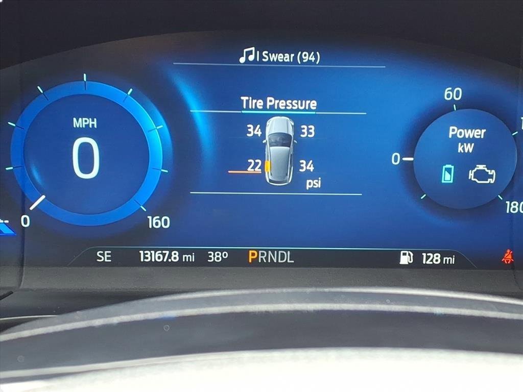 Used 2021 Ford Escape Titanium w/ Titanium Elite Package image 27