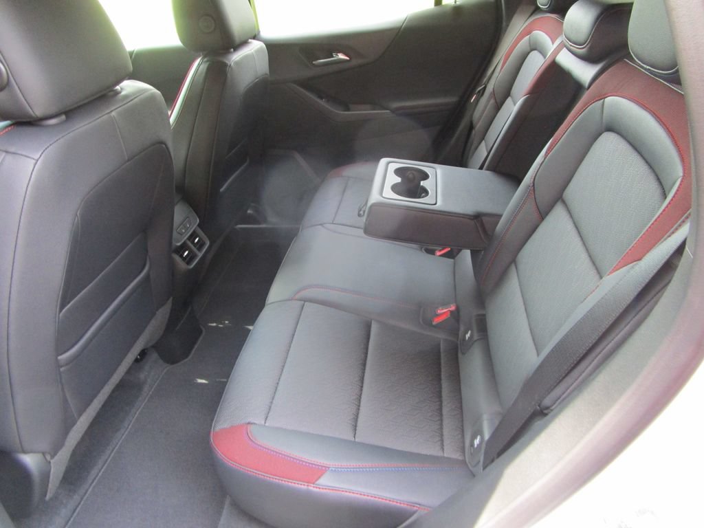 New 2026 Chevrolet Equinox RS w/ Convenience Package III FWD image 20