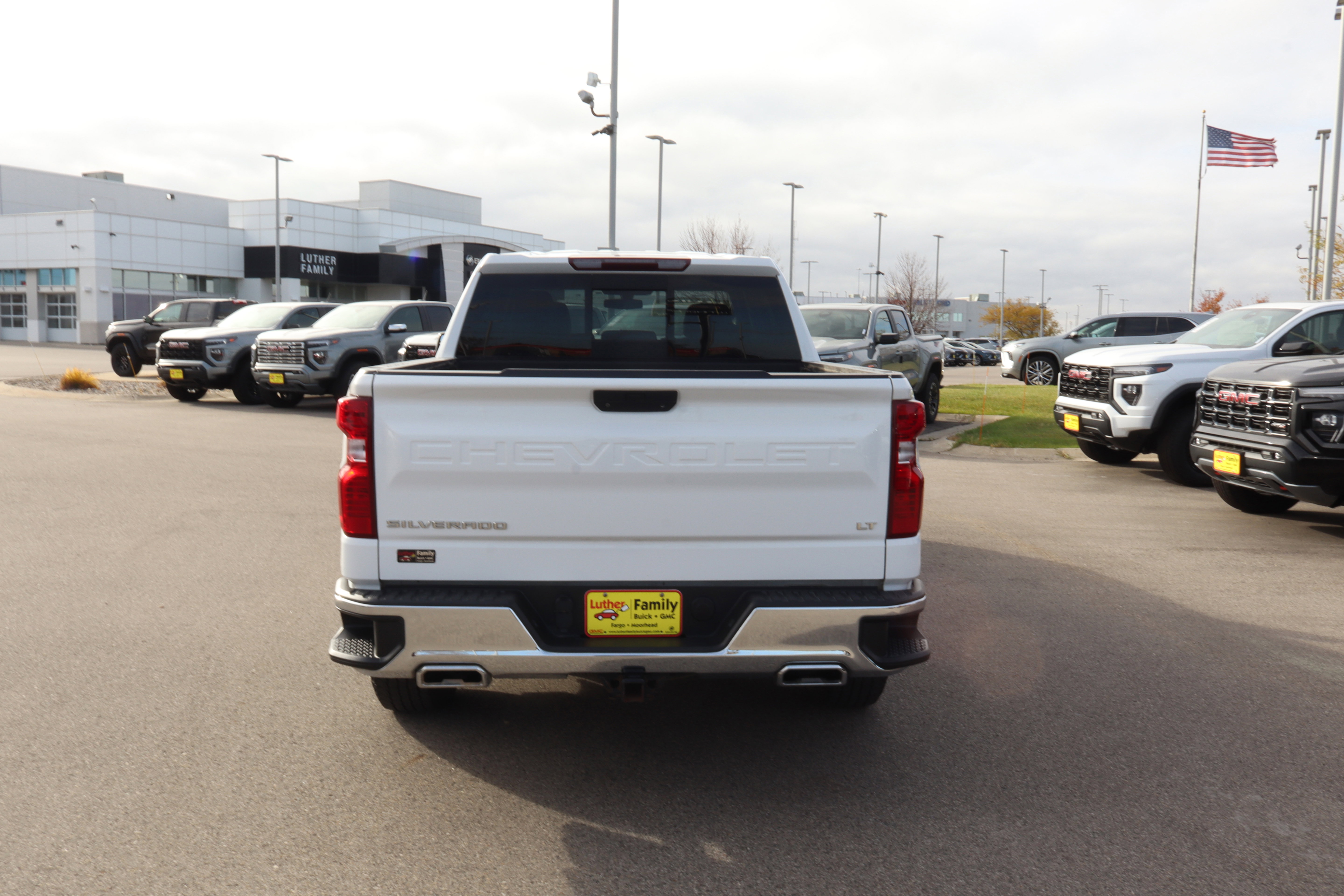 Used 2020 Chevrolet Silverado 1500 LT w/ All-Star Edition image 6
