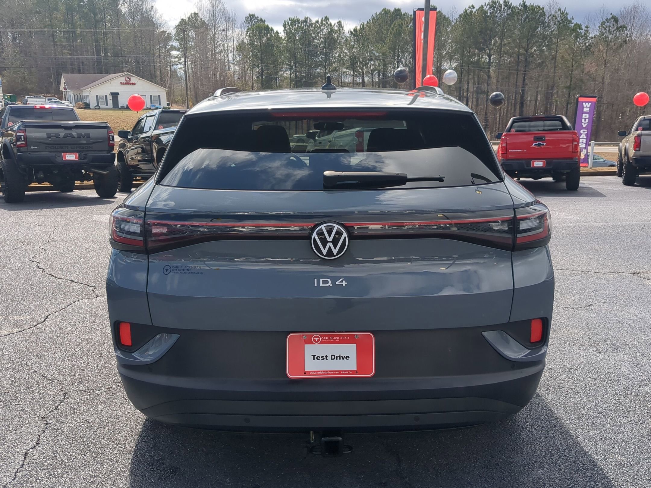Used 2023 Volkswagen ID.4 Pro image 6