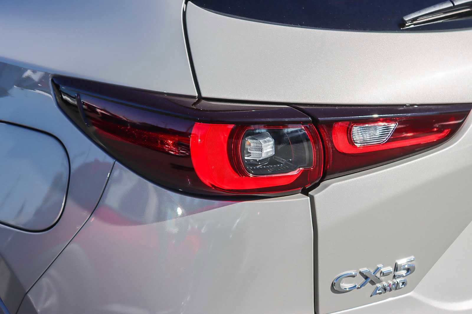 Used 2024 MAZDA CX-5 AWD 2.5 S w/ Preferred Package image 8