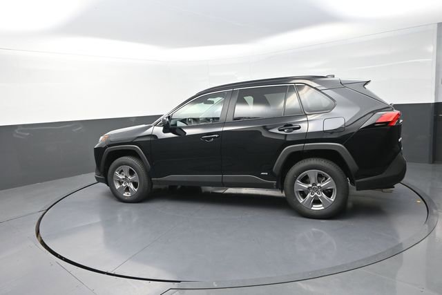 Used 2025 Toyota RAV4 LE image 45
