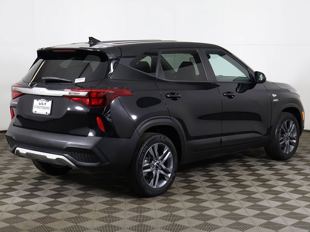 Used 2023 Kia Seltos LX image 8