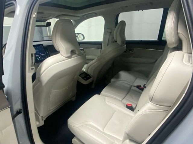 Used 2026 Volvo XC90 B6 Ultra AWD/4WD image 14