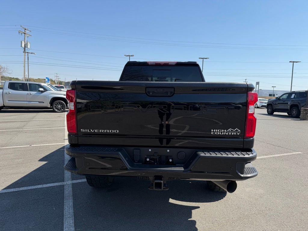 Used 2023 Chevrolet Silverado 3500 High Country image 6