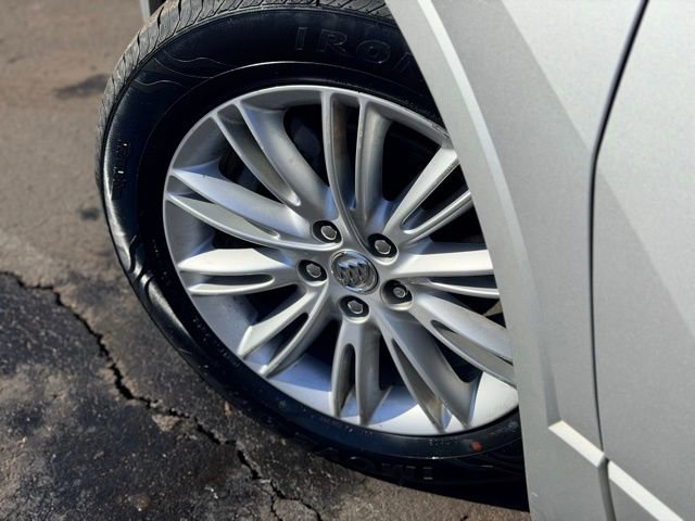 Used 2017 Buick Envision Preferred image 26