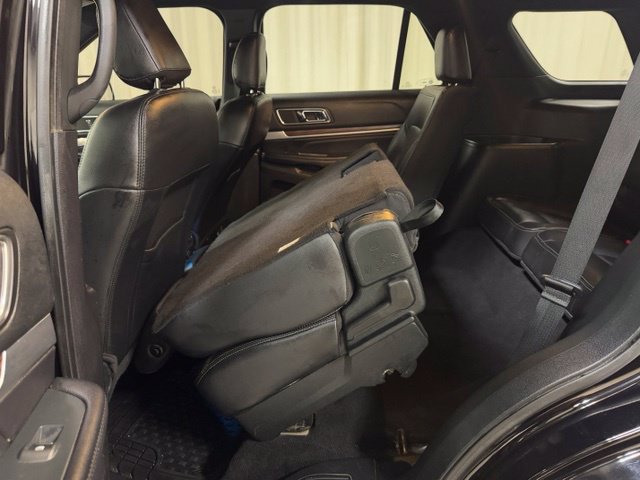 Used 2019 Ford Explorer Limited w/ Class III Trailer Tow Package AWD/4WD image 38