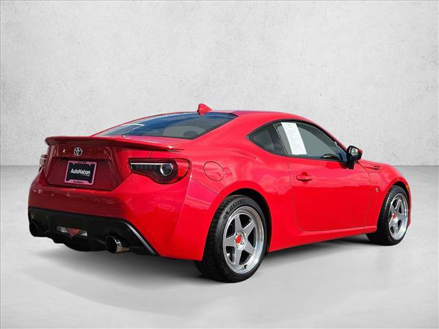 Used 2017 Toyota 86 image 5