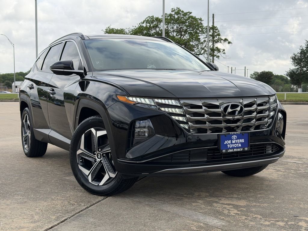 Used 2023 Hyundai Tucson Limited AWD/4WD image 2