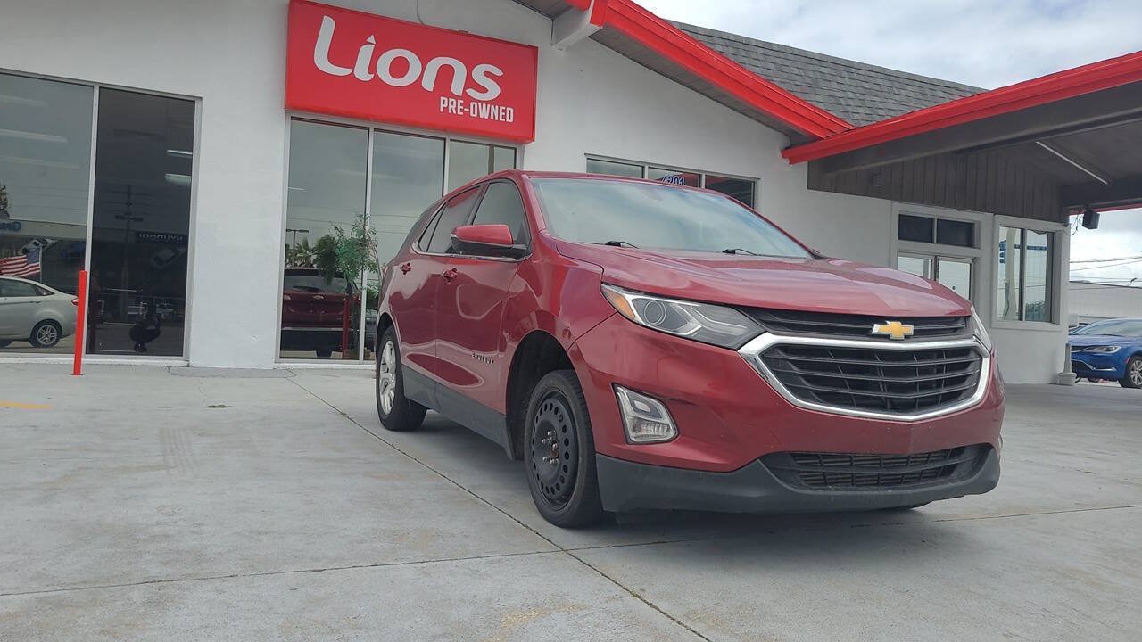 Used 2018 Chevrolet Equinox LT FWD image 2