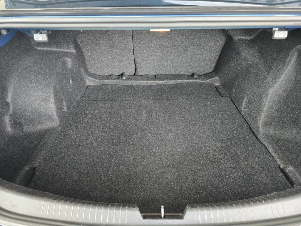 Used 2024 Chevrolet Malibu LT FWD image 16