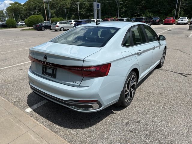 New 2025 Volkswagen Jetta SEL image 7