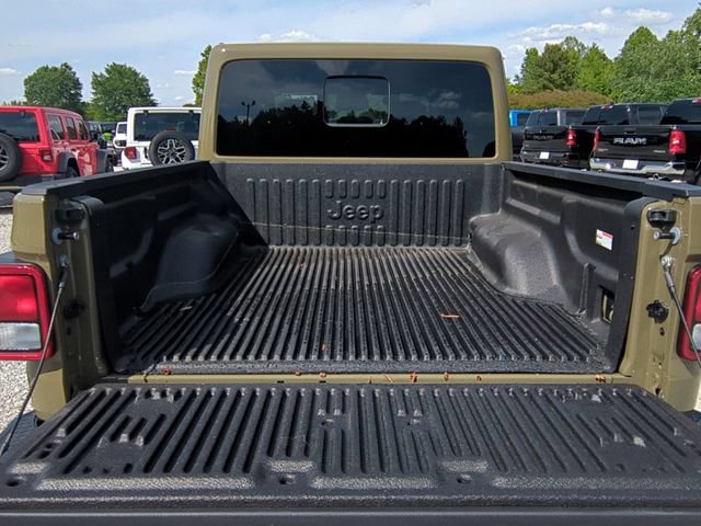 New 2026 Jeep Gladiator Sport AWD/4WD image 29