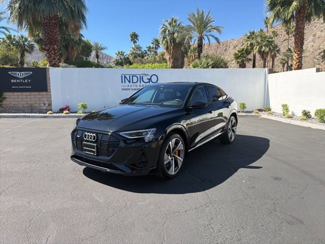 Used 2023 Audi e-tron Prestige w/ Prestige Package image 1