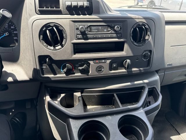Certified 2024 Ford E-450 and Econoline 450 Super Duty w/ Driver's Safety Package RWD image 12