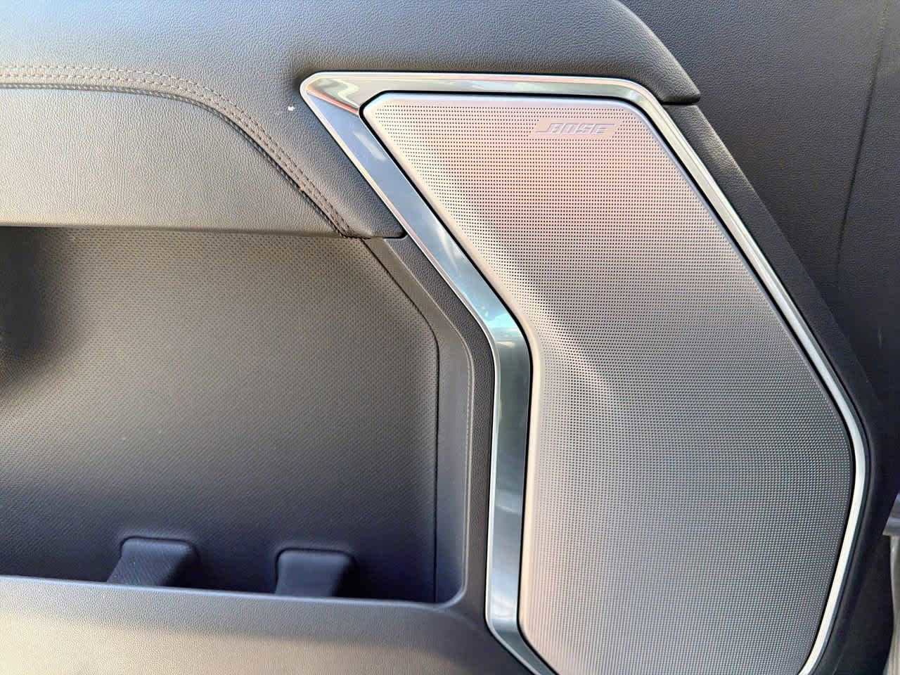 Used 2024 Chevrolet Silverado 1500 High Country w/ Technology Package image 17