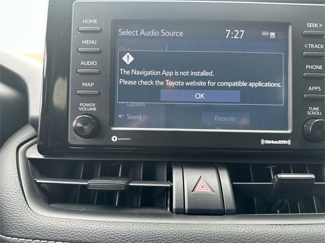 Used 2021 Toyota RAV4 LE image 19