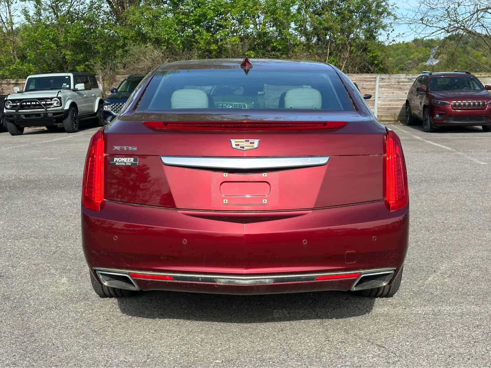 Used 2016 Cadillac XTS Premium w/ Driver Assist Package FWD image 6