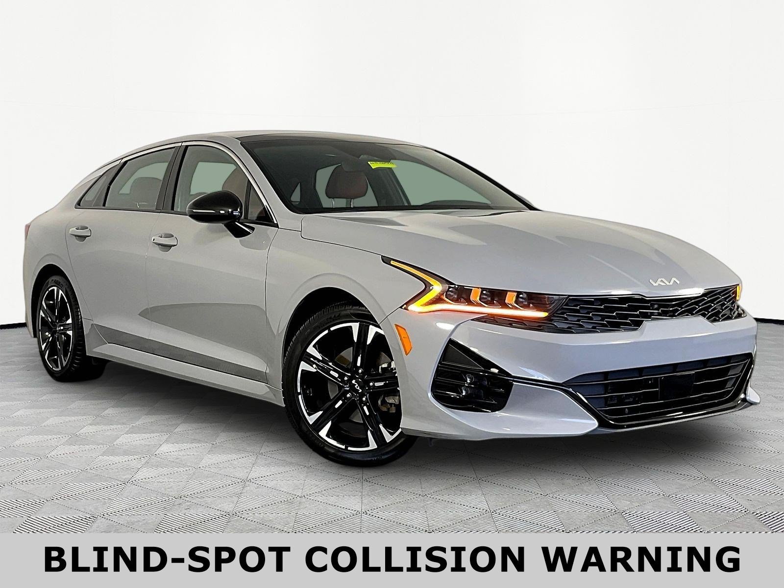 Used 2023 Kia K5 GT-Line AWD/4WD image 3