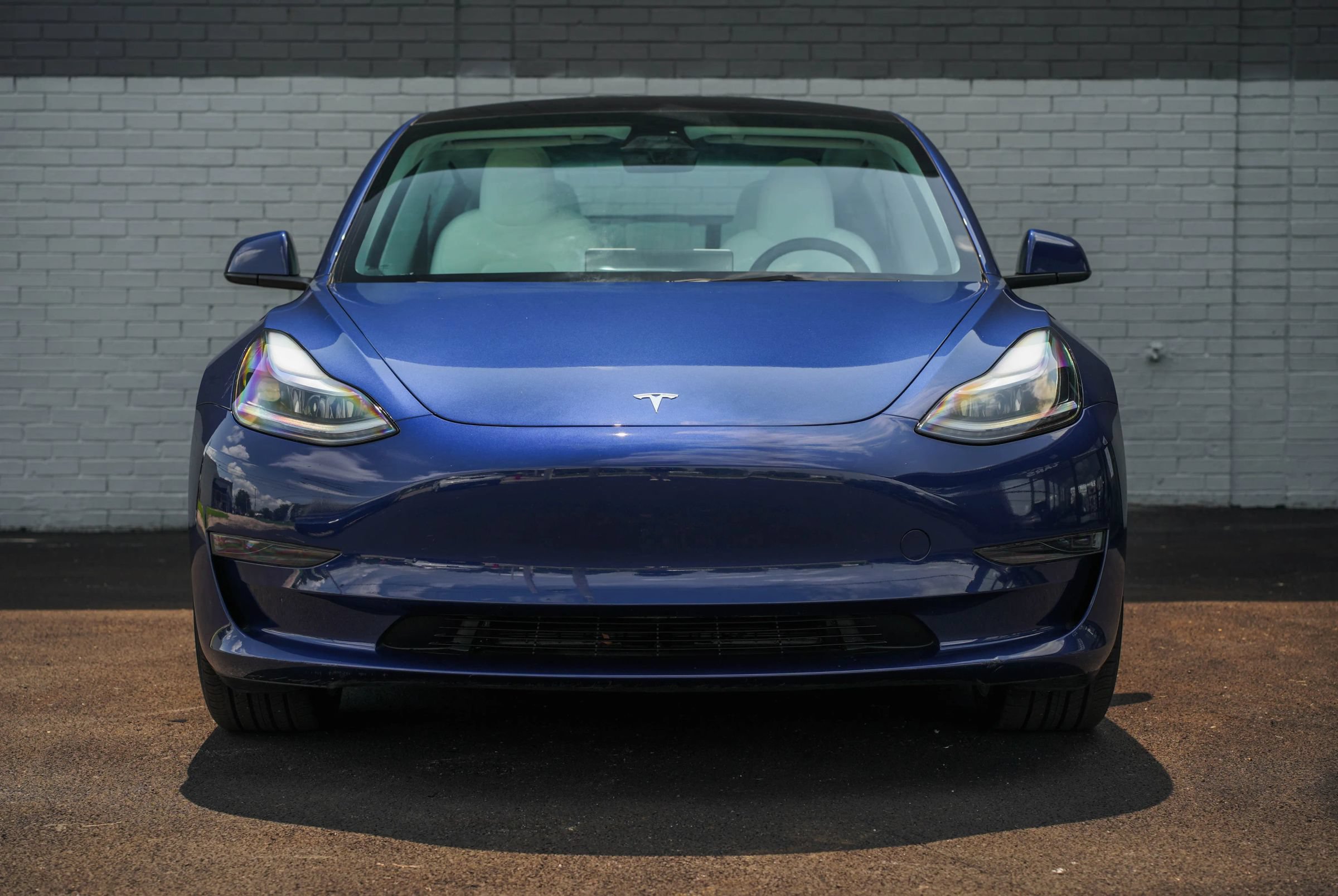 Used 2023 Tesla Model 3 Standard Range RWD image 2