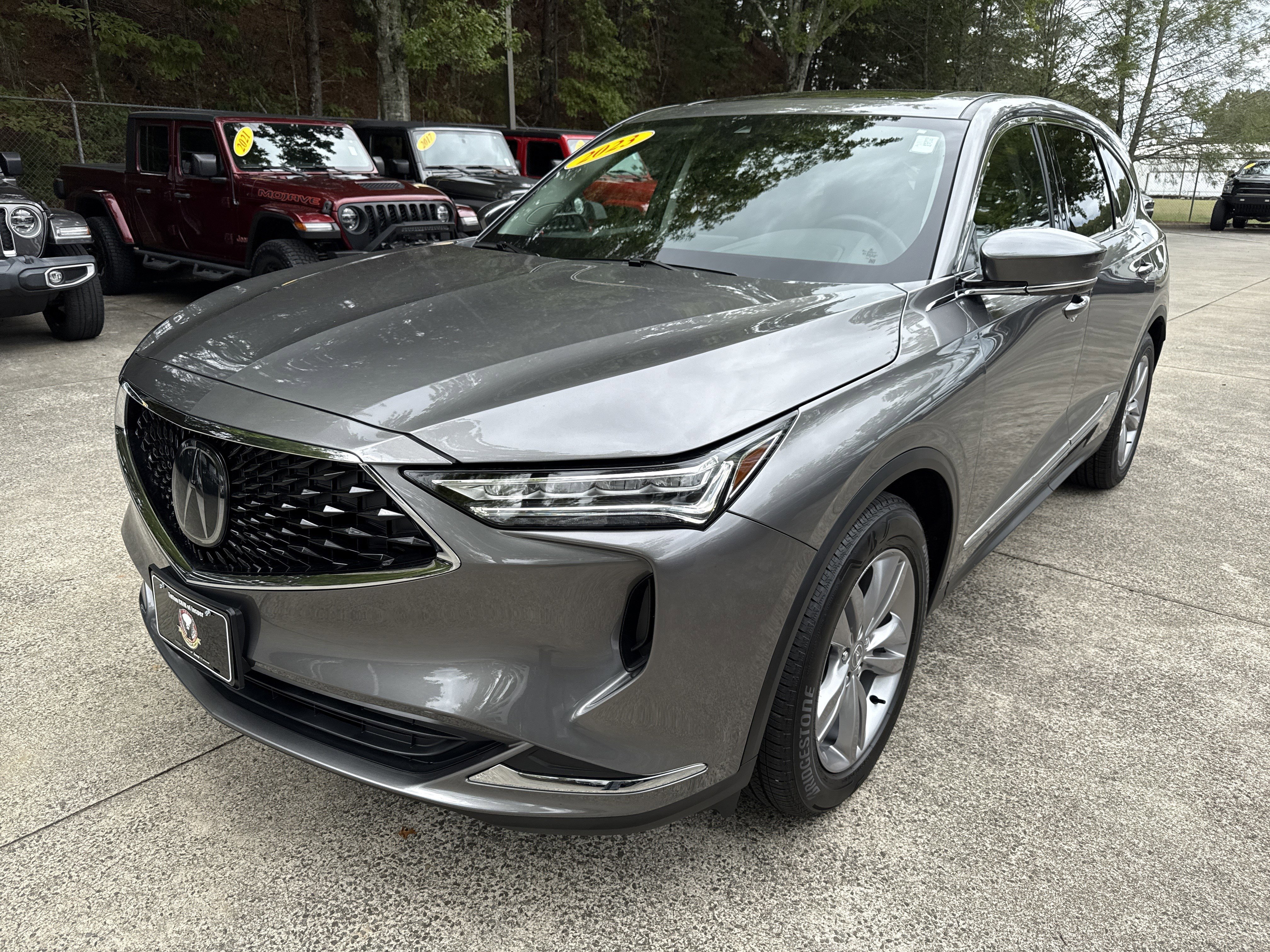 Used 2024 Acura MDX FWD image 3