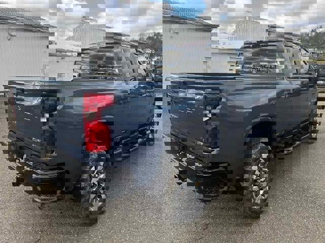 New 2026 Chevrolet Silverado 2500 Custom image 3